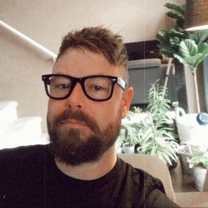 Meet your Posher, Mitchell